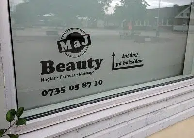 Fönsterdekor – MaJ Beauty