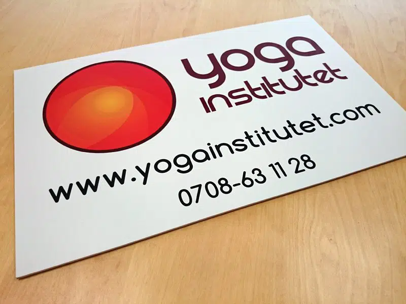 Skylt - Yogainstitutet