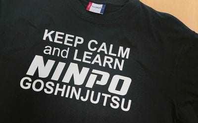 T-shirt med tryck ”Keep calm…”